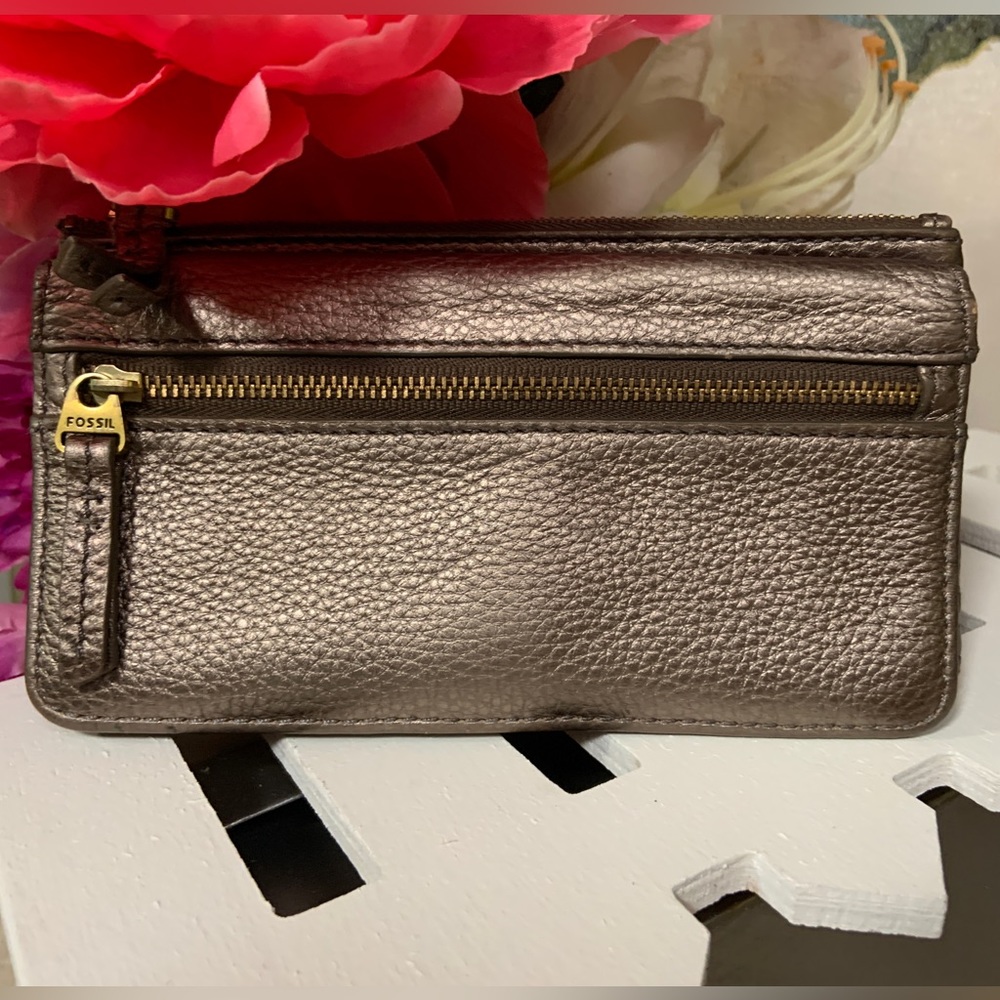 Fossil Wallet